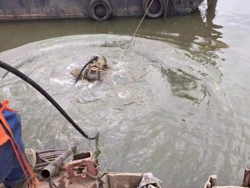 水下作业